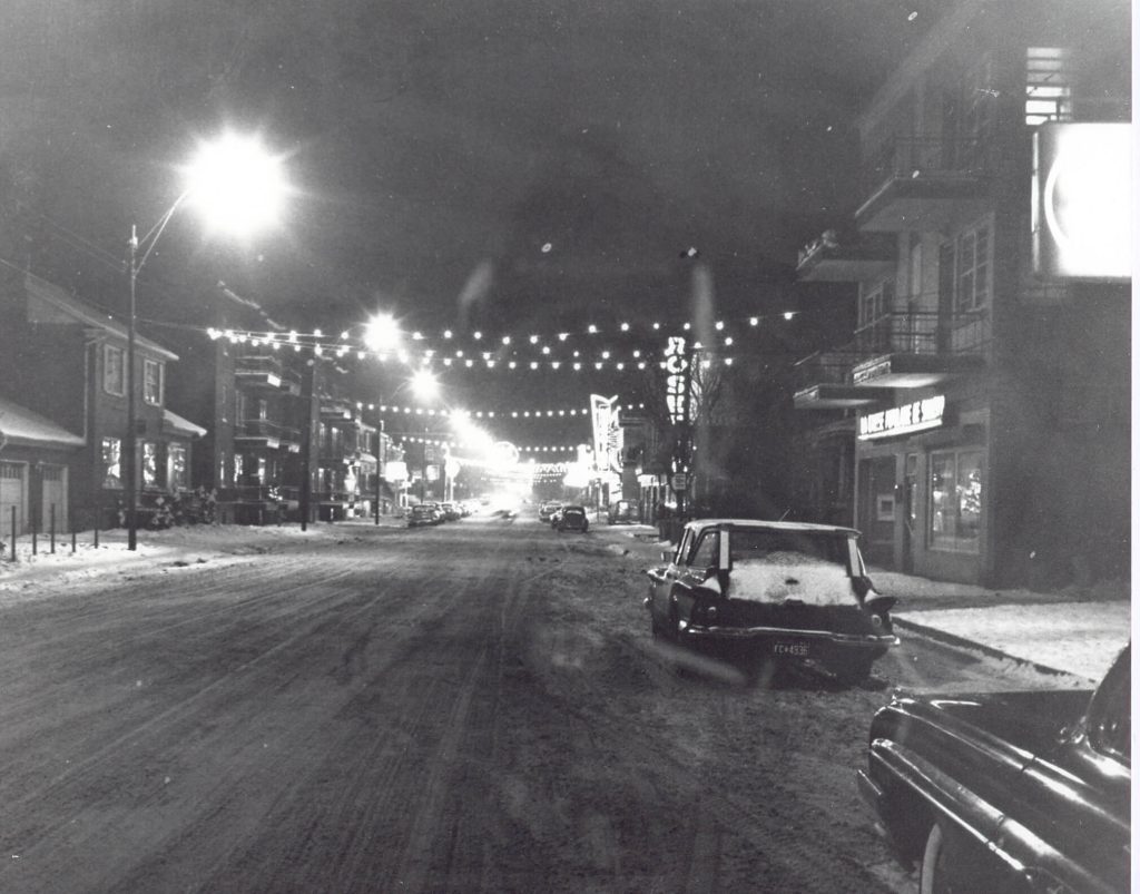 Rue Maguire de nuit. Société d'histoire de Sillery