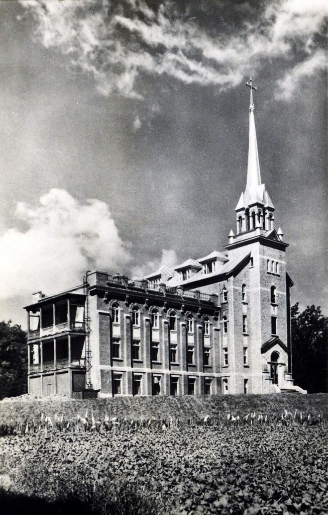Sanctuaire du Sacré-Cœur, site patrimonial de Sillery, construit entre 1925 et 1926. Fonds Lamontagne © Société d'histoire de Sillery